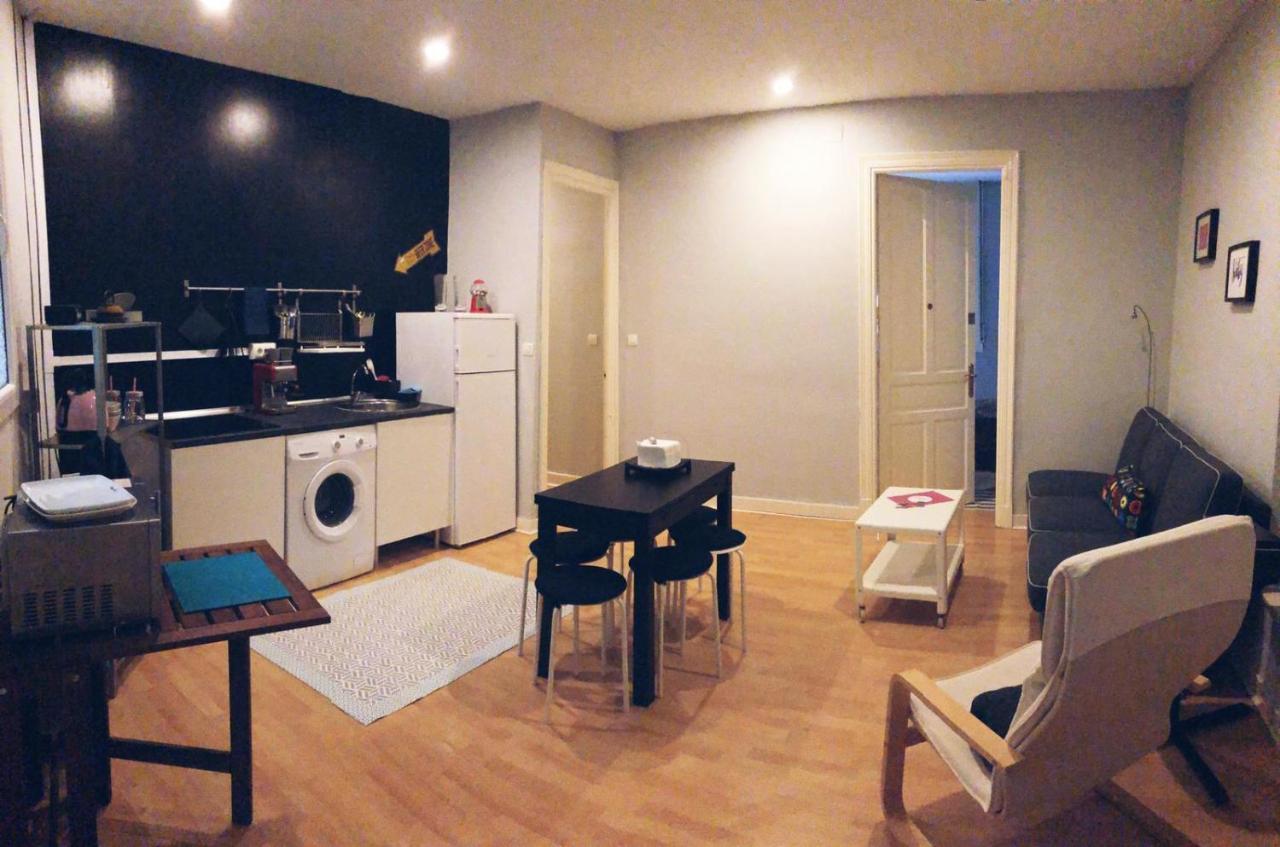 Apartament Vivienda Turistica Centrica Junto Al Museo Con Wifi Bilbao Zewnętrze zdjęcie